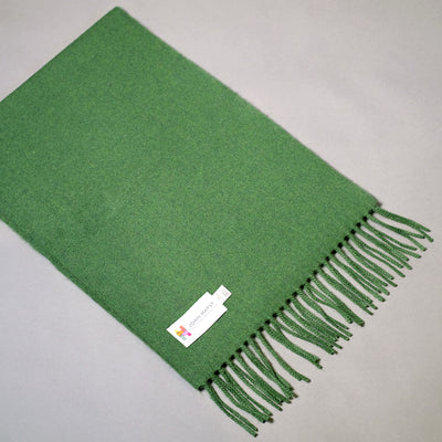 Pure merino wool scarf in Green