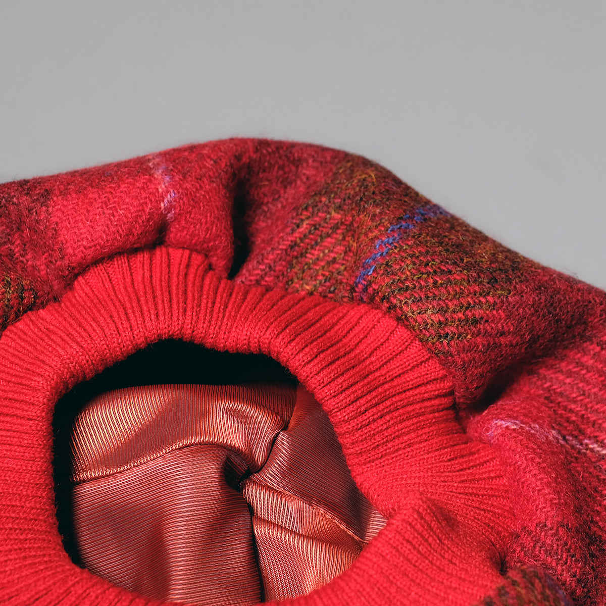 Harris Tweed Red plaid pure wool beret Oversize Grey or black Harris Tweed beret, ZUTtam - ZUT hats main image 3