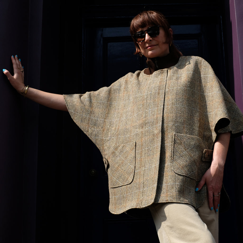 Harris_Tweed_Zip_Cape_Beige_4_