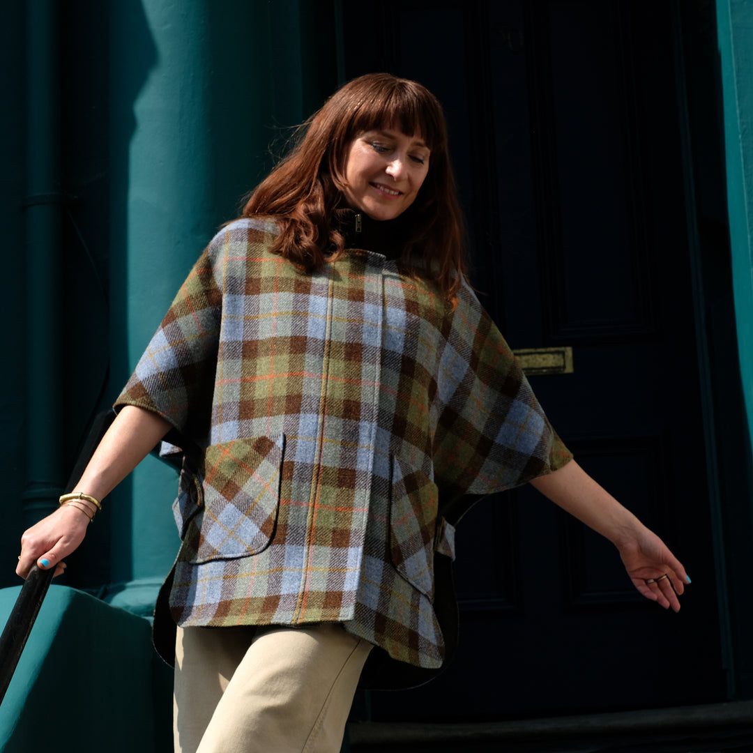 A*O様 Tweed cape / feuille A*O様 Tweed cape / feuille A*O様 Tweed cape / feuille TWEED CAPE