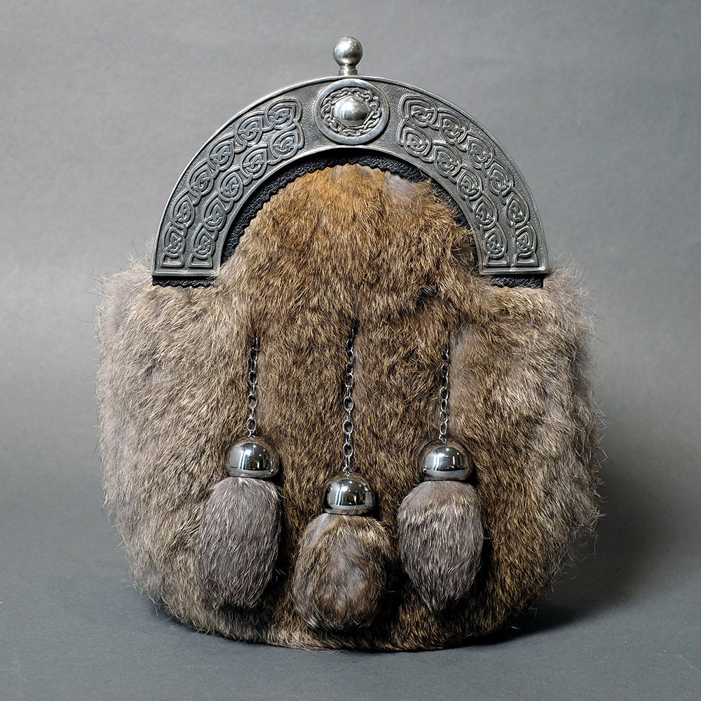 Grey Chinchilla Fur Dress Sporran with Antique Celtic Cantle – Highland  Store