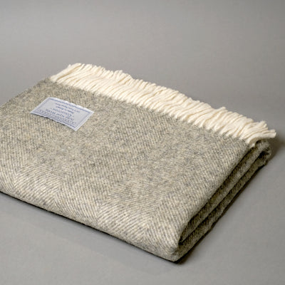 Fine lambswool herringbone blanket in Vintage Grey