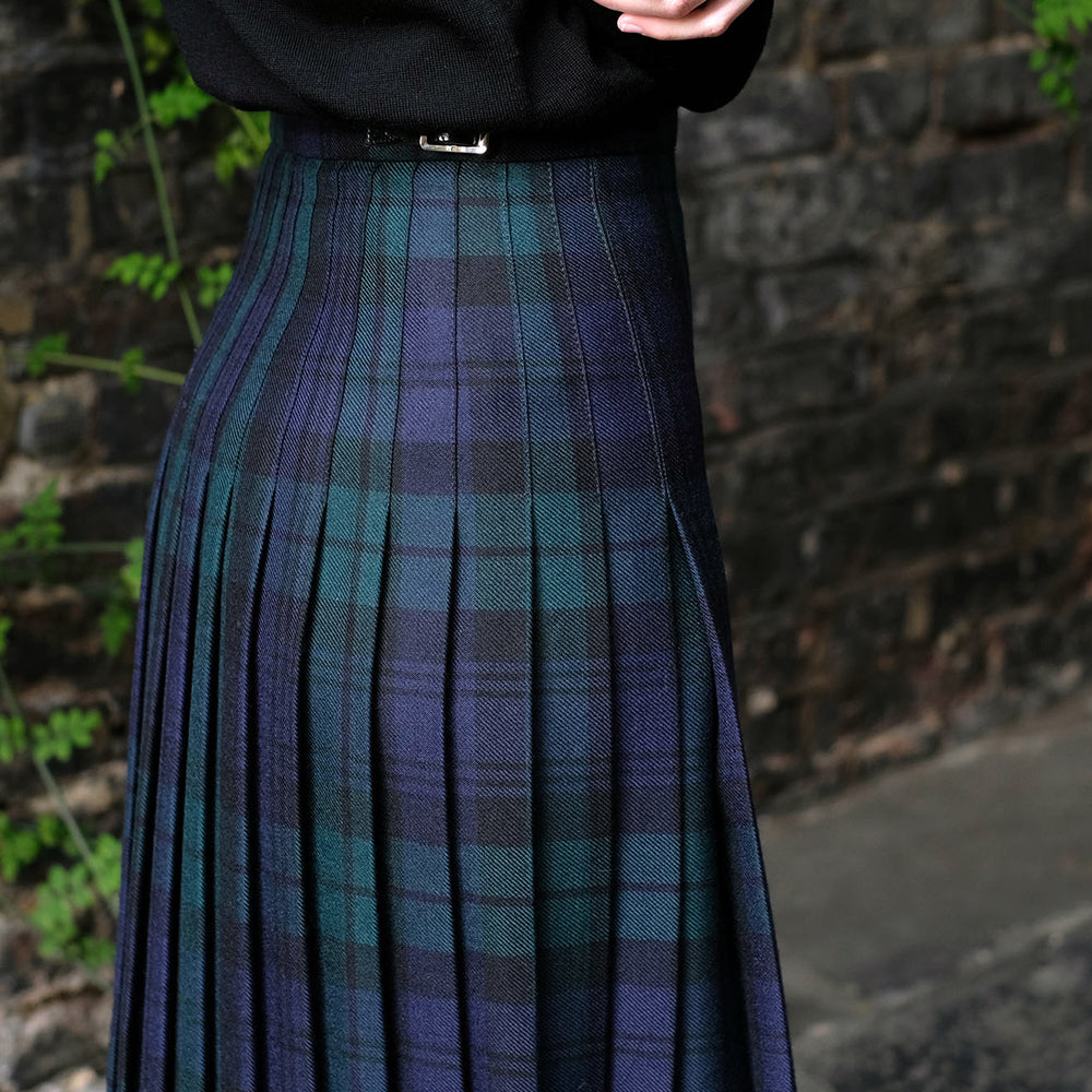 Women s Knee Length Kilt Black Watch Tartan 100 Wool Highland Store